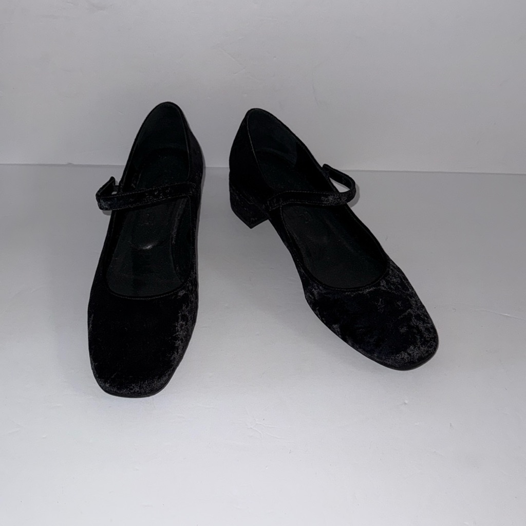 By Far Made In Portugal Black Velvet Mary Jane Flats Shoes Women’s Size 39